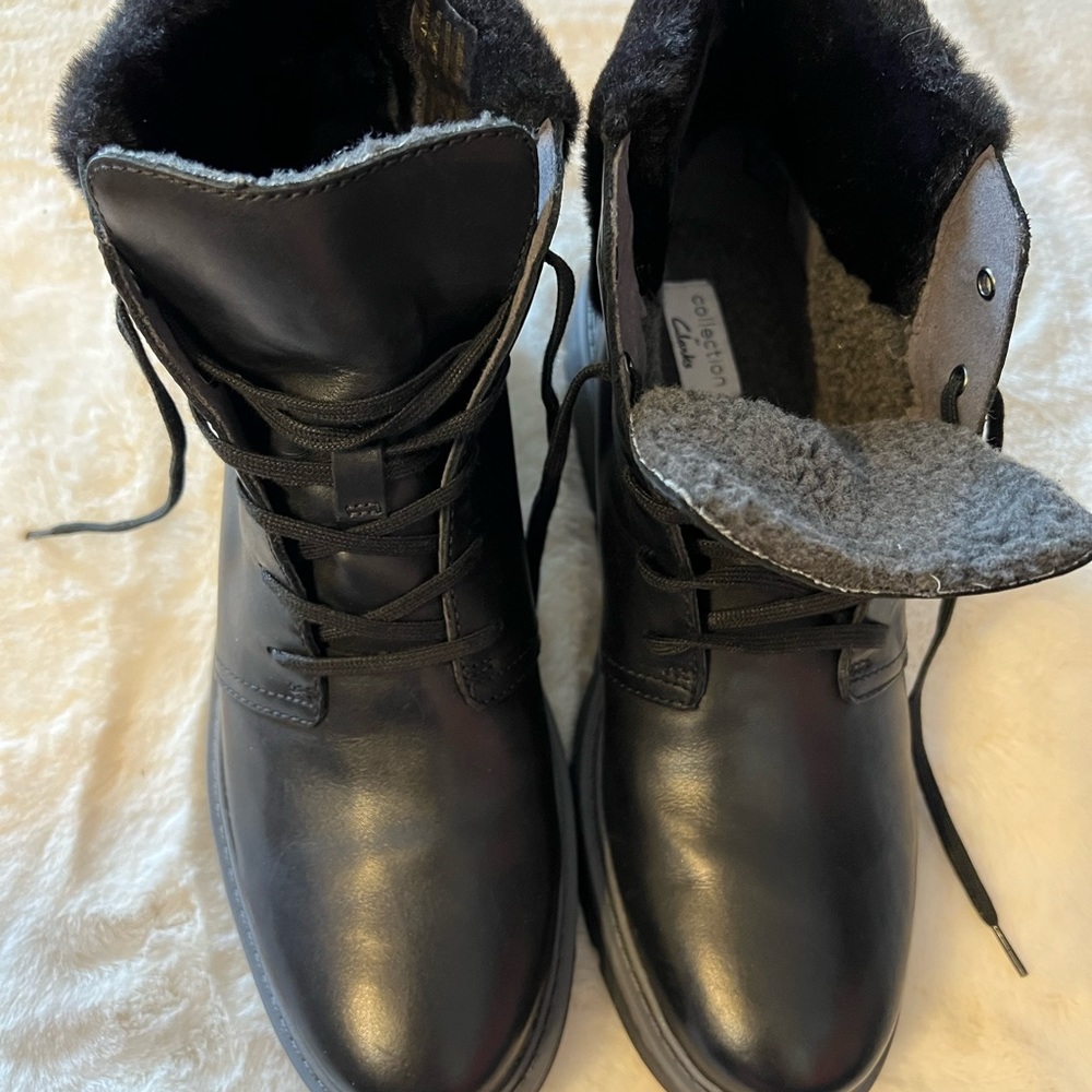 Clark’s women size 10